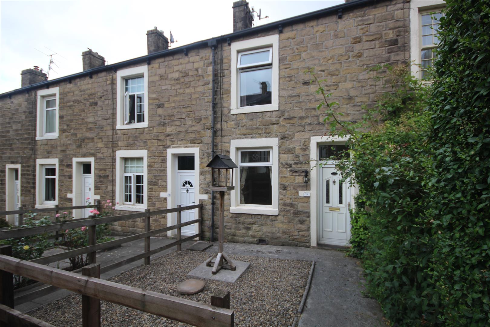 2 bedroom terraced house For Sale in Barnoldswick - IMG_8307.jpg